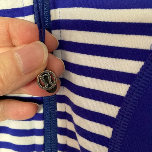 Lulu Lemon Stride Jacket. - Picture 4 of 4